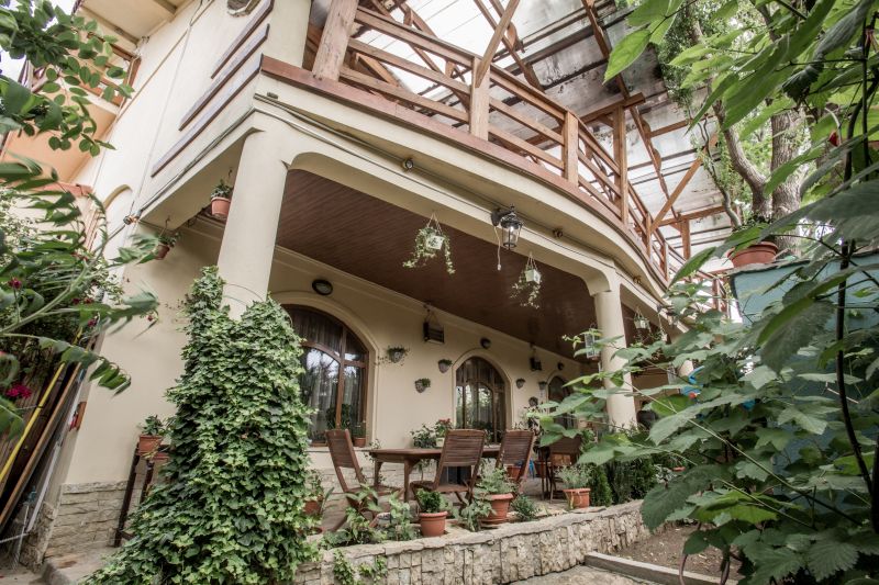 Pensiune de vânzare în Mamaia Nord